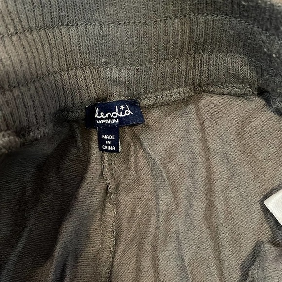 Splendid Supersoft Camo Jogger medium - Picture 6 of 9